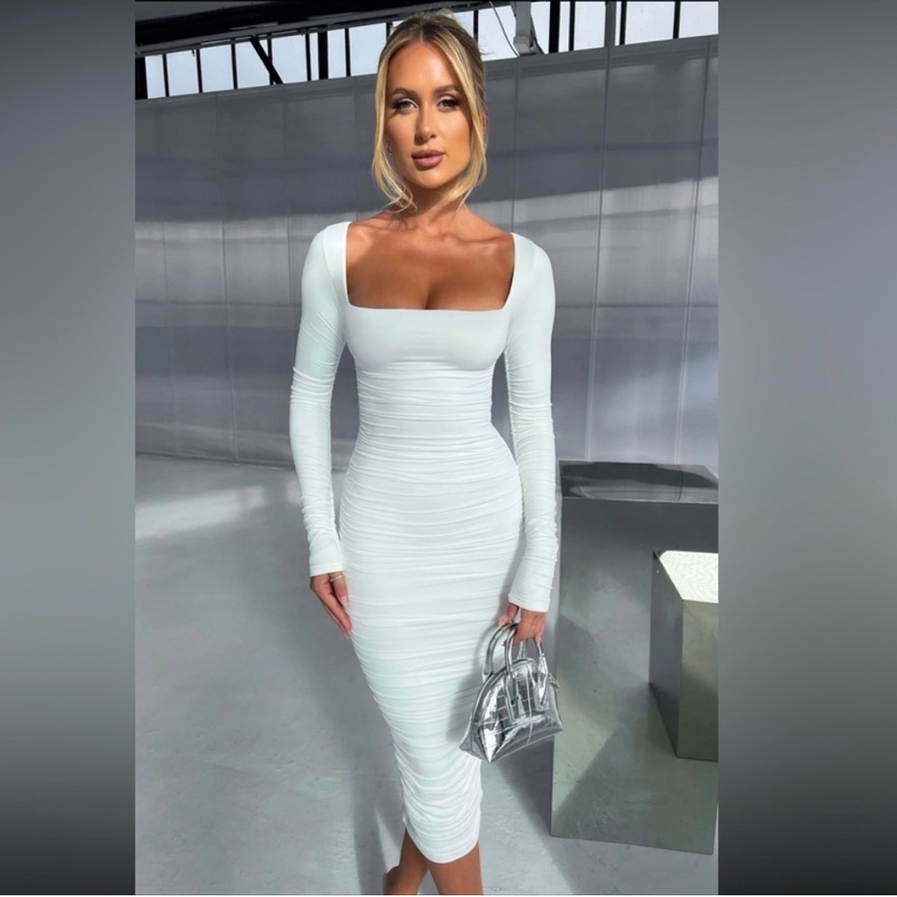 Babyboo Fashion Wren White Long Sleeve Bodycon Dress